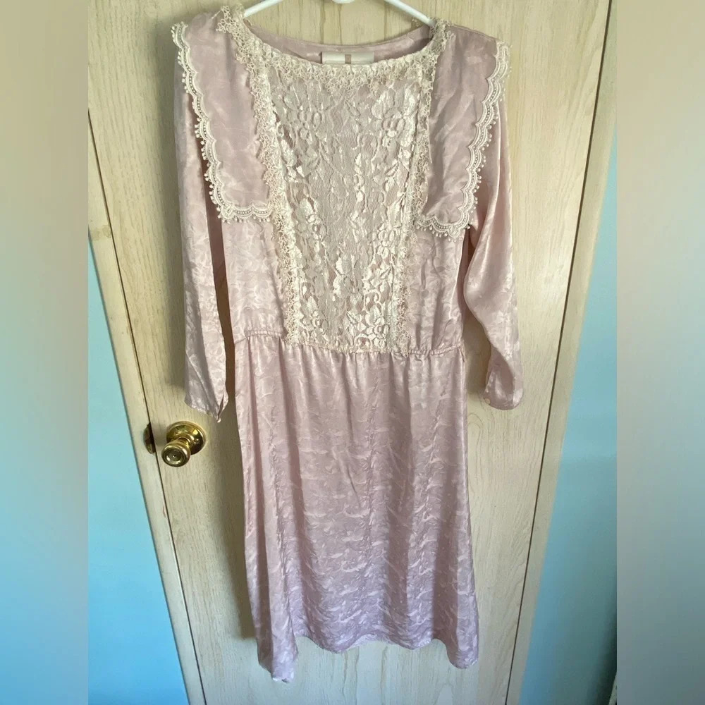 Jessica McClintock Pale Pink Lace-Front Midi Dress